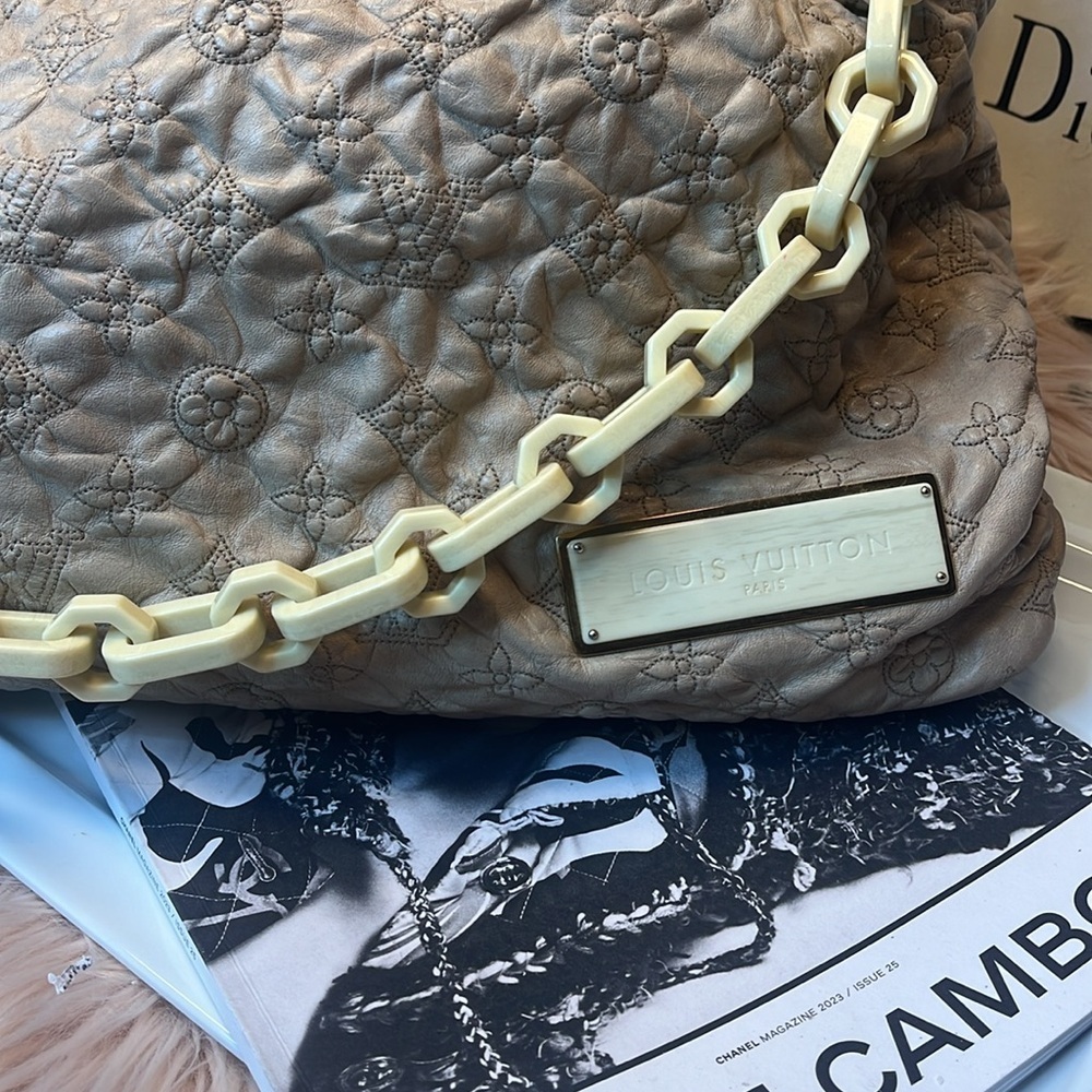 LOUIS VUITTON OLYMPE GM - Picture 2 of 15